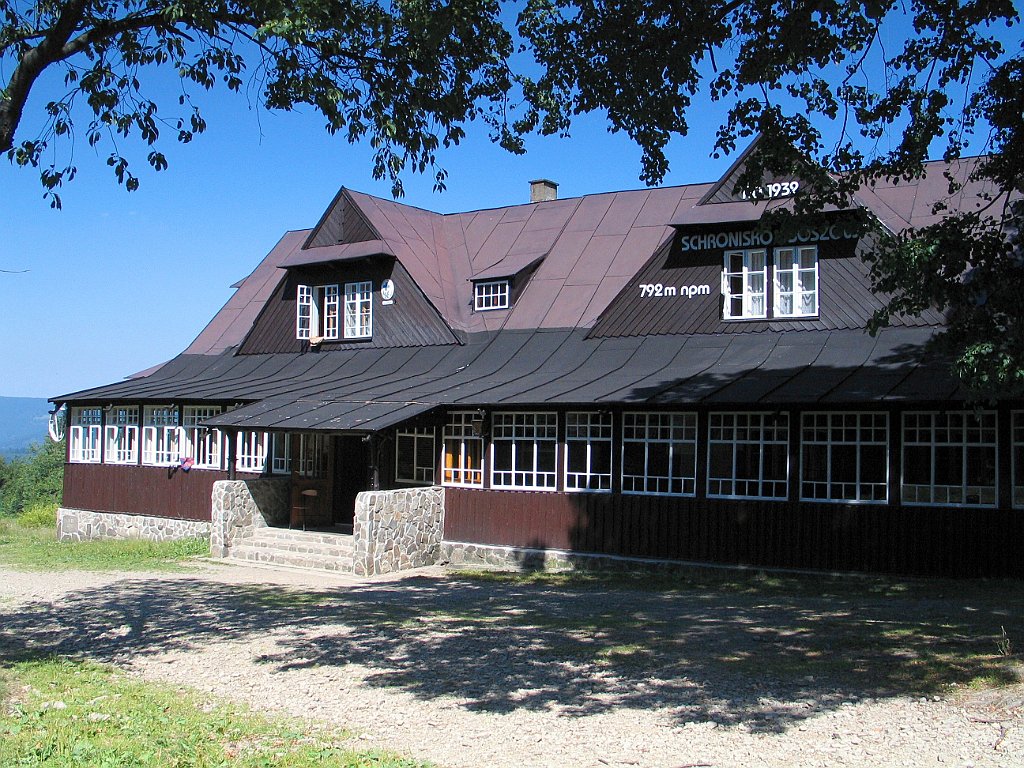 13510_Schronisko_Soszow.JPG