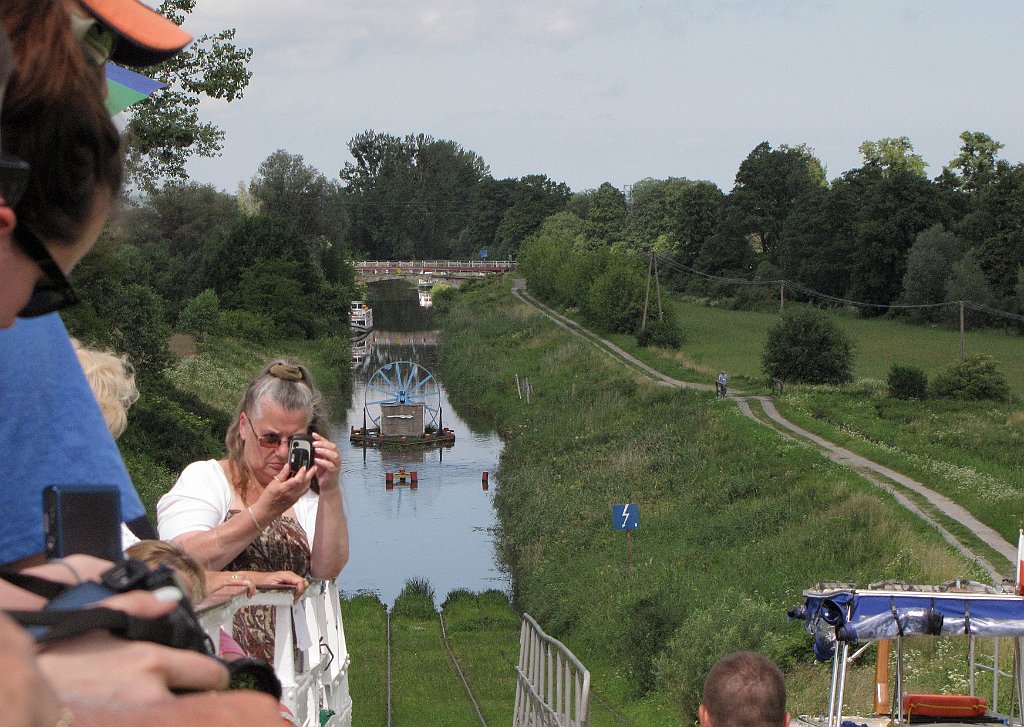 2012-07-02_11-26-51_IMG_x26949_cr.jpg -                                