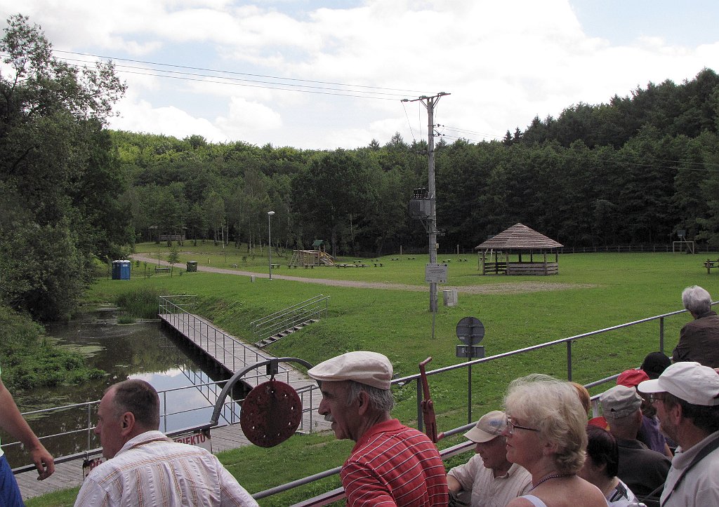 2012-07-02_13-06-51_IMG_x27006_cr.jpg -                                