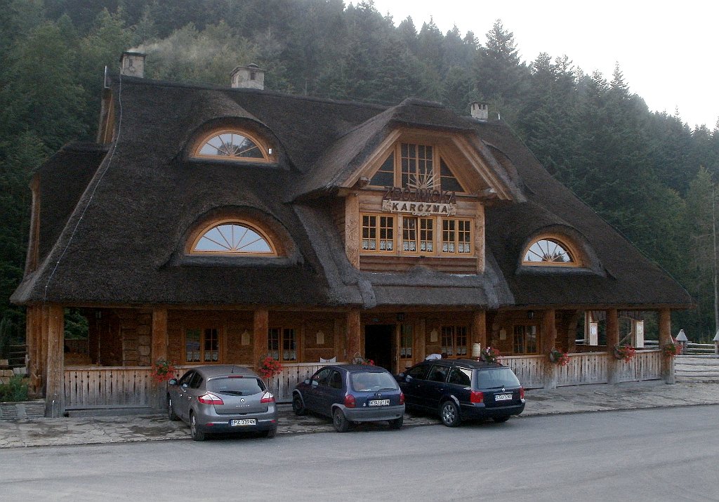 X44_P08230364_cr.jpg - OLYMPUS DIGITAL CAMERA         